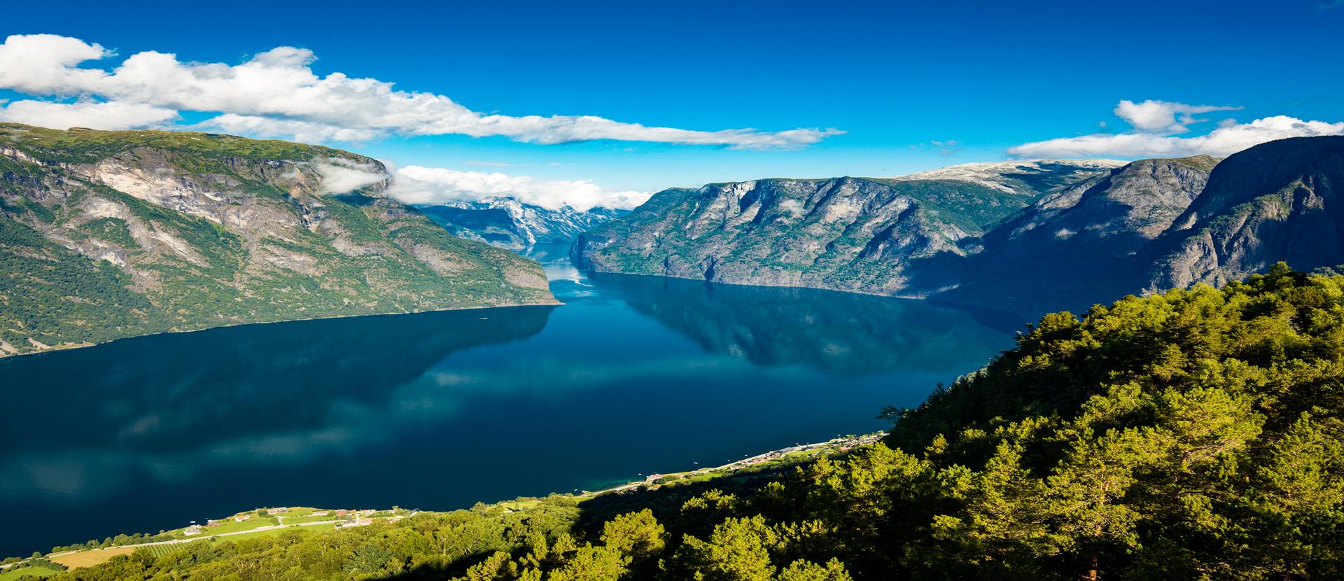 我行我素 素食旅遊~冰島、北歐四國素喜之旅15 天 | 芬蘭、瑞典、冰島、挪威、丹麥 TK (含領隊服務費、網路SIM卡)